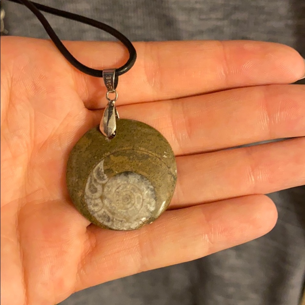 Shell fossil Necklace